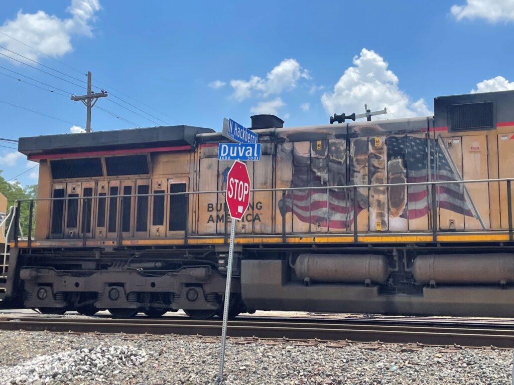 Train at Hackberry and Duval